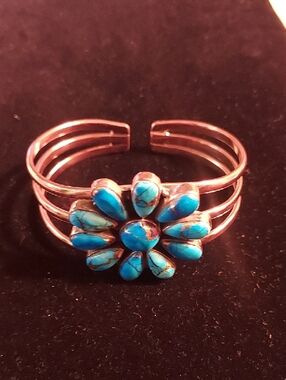 Turquoise Flower Cluster Cuff Bracelet - Blue Stone Women's Jewelry BN